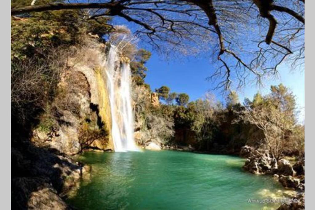 Gite Provencal Independant Avec Piscine Chauffee : Le Suy Bien Flayosc Dış mekan fotoğraf