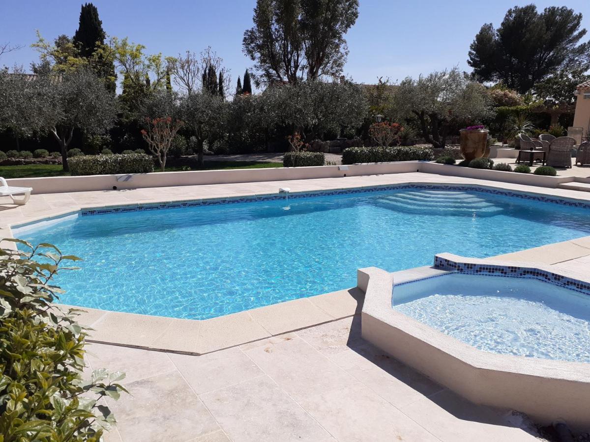 Gite Provencal Independant Avec Piscine Chauffee : Le Suy Bien Flayosc Dış mekan fotoğraf